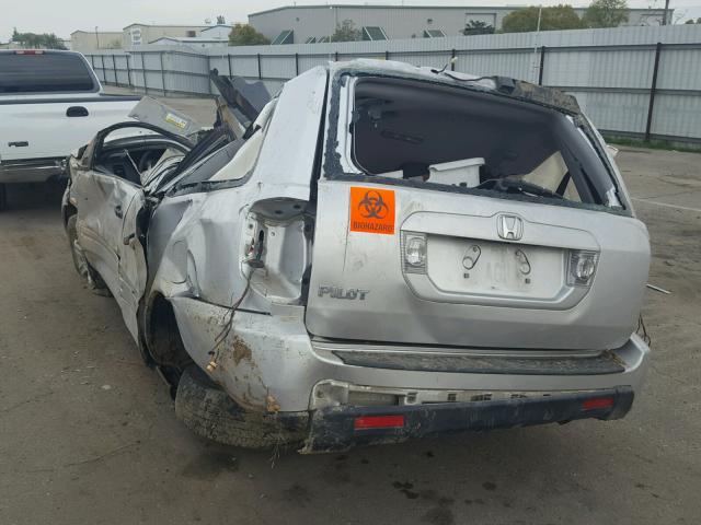 5FNYF28126B049950 - 2006 HONDA PILOT LX SILVER photo 3