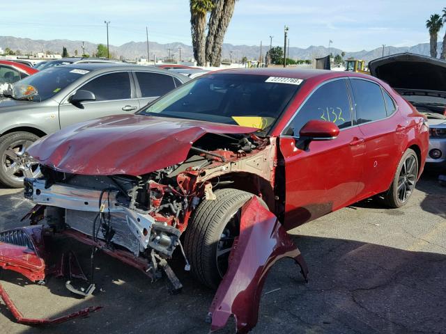 4T1B61HK6JU529316 - 2018 TOYOTA CAMRY XSE BURGUNDY photo 2