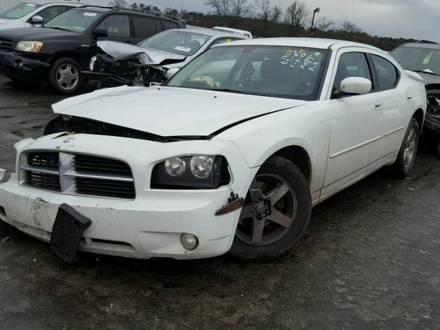 2B3CA3CV1AH271490 - 2010 DODGE CHARGER SX WHITE photo 2