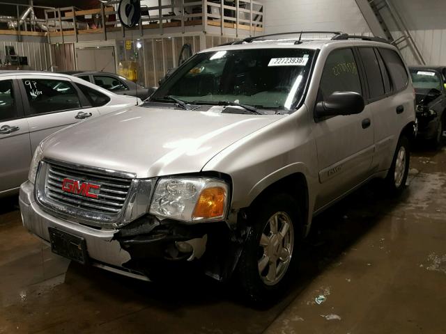 1GKDT13SX42327760 - 2004 GMC ENVOY SILVER photo 2