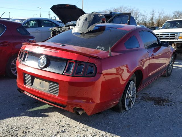 1ZVBP8AM4D5242073 - 2013 FORD MUSTANG RED photo 4
