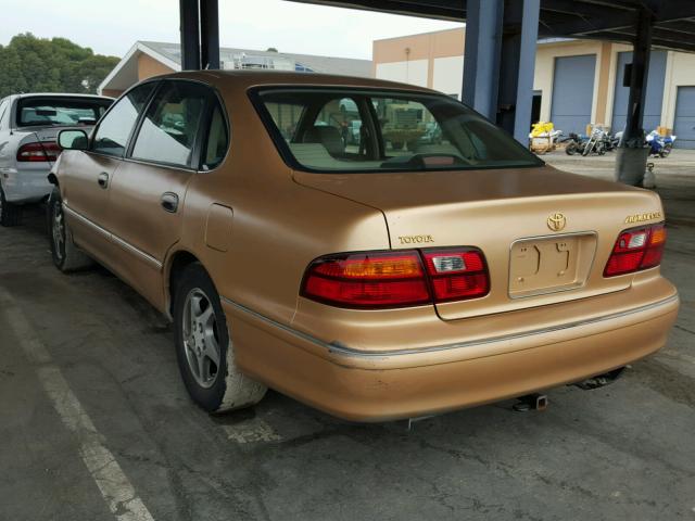 4T1BF18B7WU265210 - 1998 TOYOTA AVALON XL GOLD photo 3