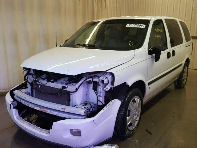 1GNDV23WX7D200764 - 2007 CHEVROLET UPLANDER L WHITE photo 2