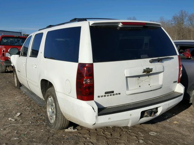 1GNUCJE0XAR200721 - 2010 CHEVROLET SUBURBAN C WHITE photo 3