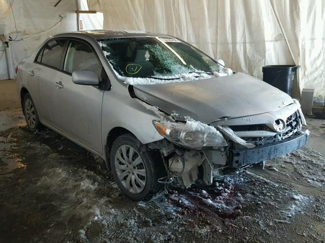 2T1BU4EE9CC842385 - 2012 TOYOTA COROLLA BA SILVER photo 1