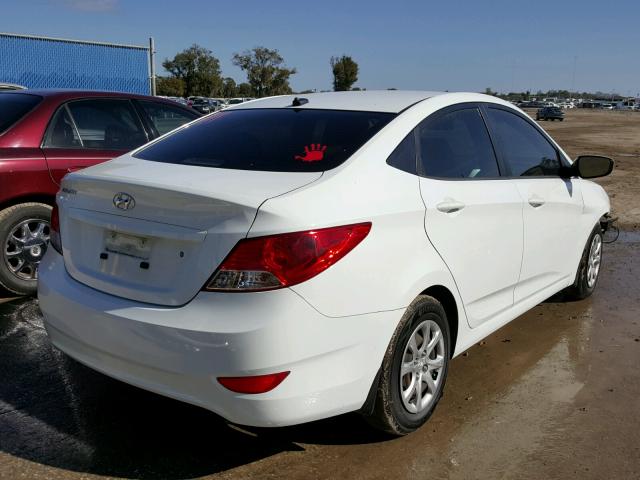 KMHCT4AE3DU288130 - 2013 HYUNDAI ACCENT GLS WHITE photo 4