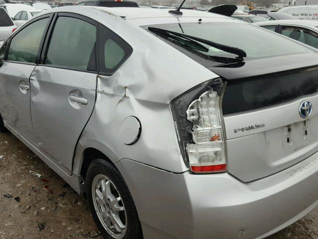 JTDKN3DU2A1306847 - 2010 TOYOTA PRIUS SILVER photo 9