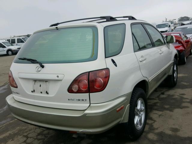 JT6HF10U5Y0108580 - 2000 LEXUS RX 300 WHITE photo 4