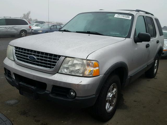 1FMZU73K13ZB28938 - 2003 FORD EXPLORER X SILVER photo 2