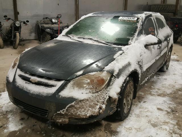 1G1AK52F957606546 - 2005 CHEVROLET COBALT GRAY photo 2