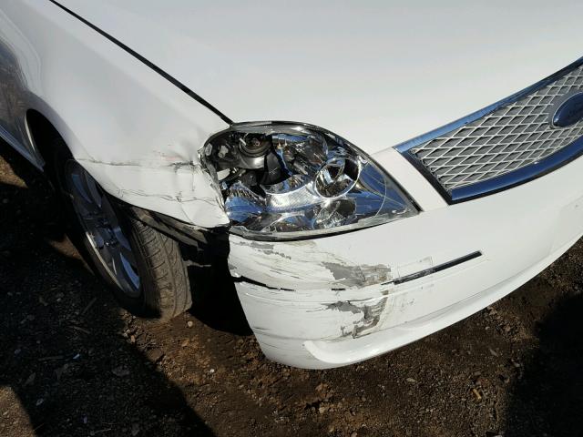 1FAFP241X7G105561 - 2007 FORD FIVE HUNDR WHITE photo 9