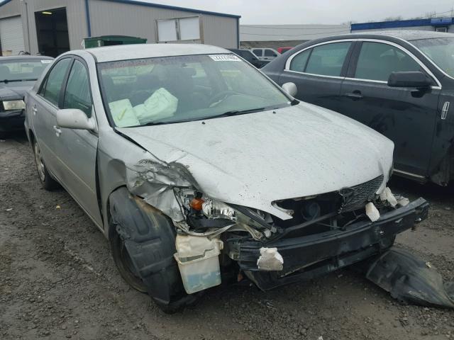 4T1BE32K14U273534 - 2004 TOYOTA CAMRY LE SILVER photo 1