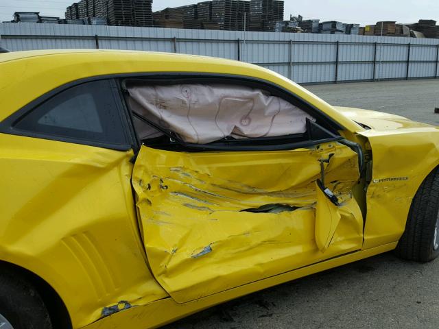 2G1FA1E36E9187332 - 2014 CHEVROLET CAMARO LS YELLOW photo 9