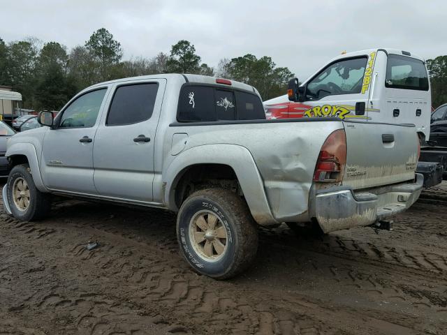 3TMJU62N05M008088 - 2005 TOYOTA TACOMA DOU SILVER photo 3