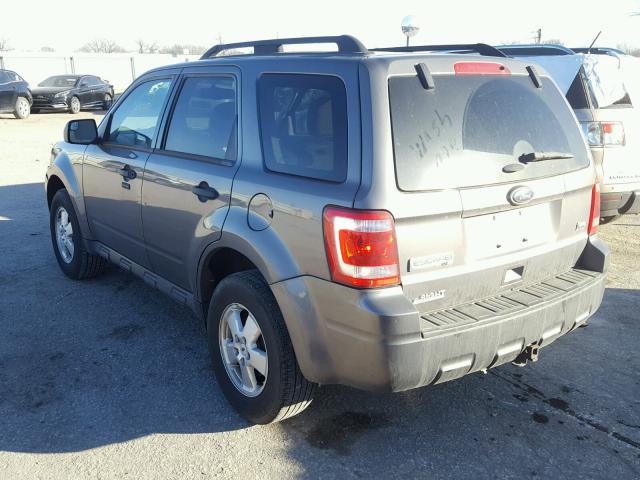 1FMCU9DG4CKB11734 - 2012 FORD ESCAPE XLT GRAY photo 3