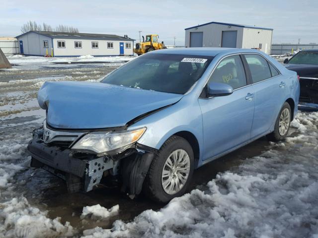 4T4BF1FK5CR232839 - 2012 TOYOTA CAMRY BASE BLUE photo 2