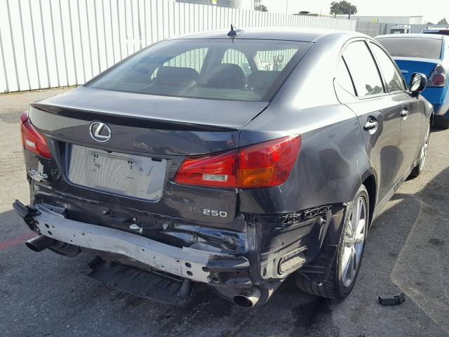 JTHBK262572038697 - 2007 LEXUS IS 250 CHARCOAL photo 4