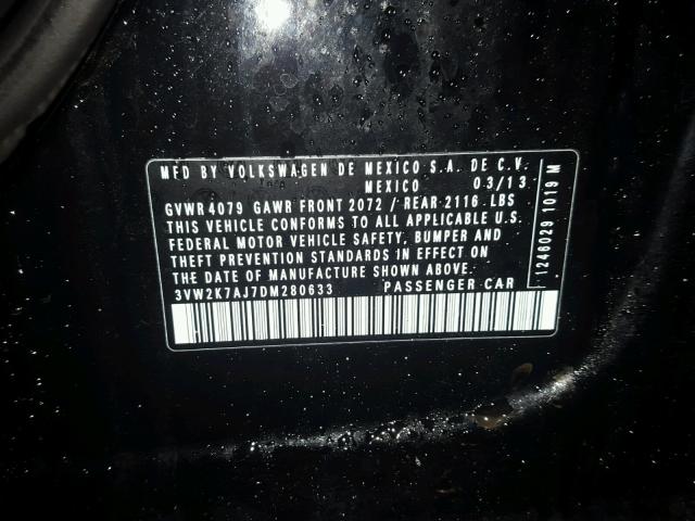 3VW2K7AJ7DM280633 - 2013 VOLKSWAGEN JETTA BASE შავი ფოტო 10