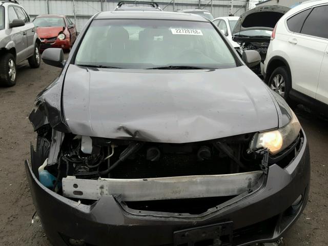 JH4CU26699C023439 - 2009 ACURA TSX GRAY photo 9