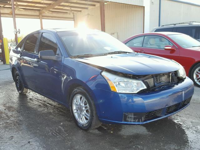 1FAHP35N58W186265 - 2008 FORD FOCUS SE BLUE photo 1