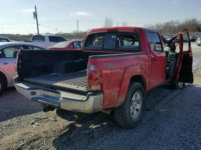 3TMJU62N27M039894 - 2007 TOYOTA TACOMA DOU RED photo 4