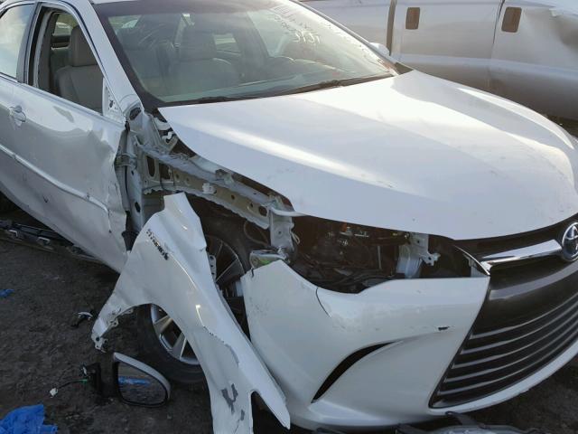 4T1BD1FK4FU141761 - 2015 TOYOTA CAMRY HYBR WHITE photo 9