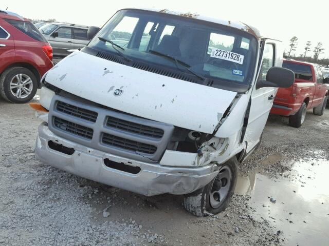 2D7HB11X93K521368 - 2003 DODGE RAM VAN B1 WHITE photo 2