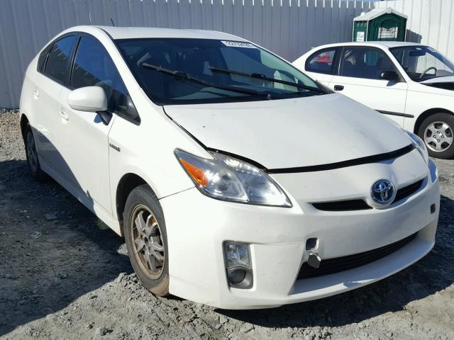 JTDKN3DU5B5301930 - 2011 TOYOTA PRIUS WHITE photo 1