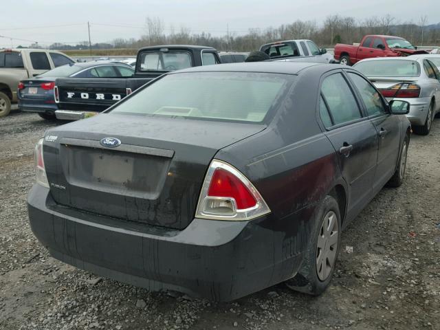 3FAFP06Z06R138938 - 2006 FORD FUSION S GRAY photo 4