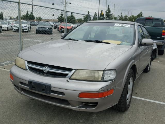 JN1CA21D9WT535913 - 1998 NISSAN MAXIMA GLE GRAY photo 2