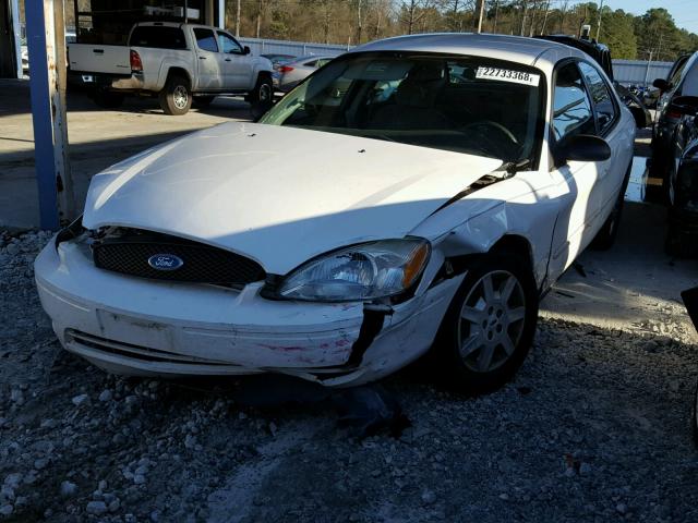 1FAFP53U56A162085 - 2006 FORD TAURUS SE WHITE photo 2