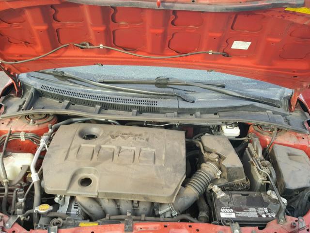 2T1BU4EE8CC803772 - 2012 TOYOTA COROLLA BA RED photo 7