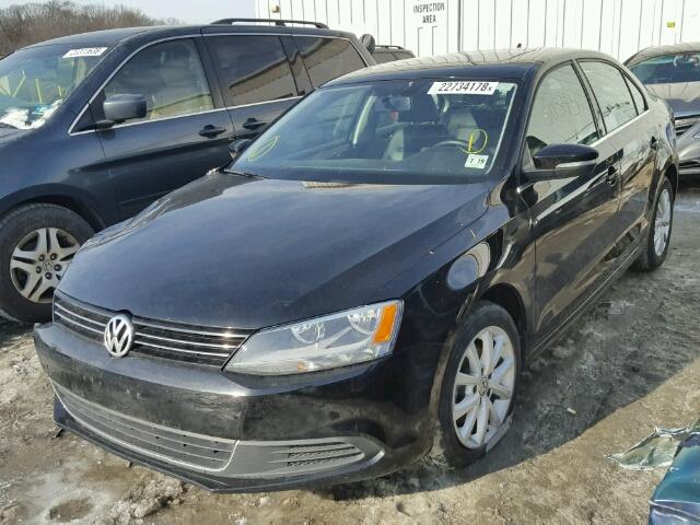 3VWD17AJ5EM437489 - 2014 VOLKSWAGEN JETTA SE BLACK photo 2