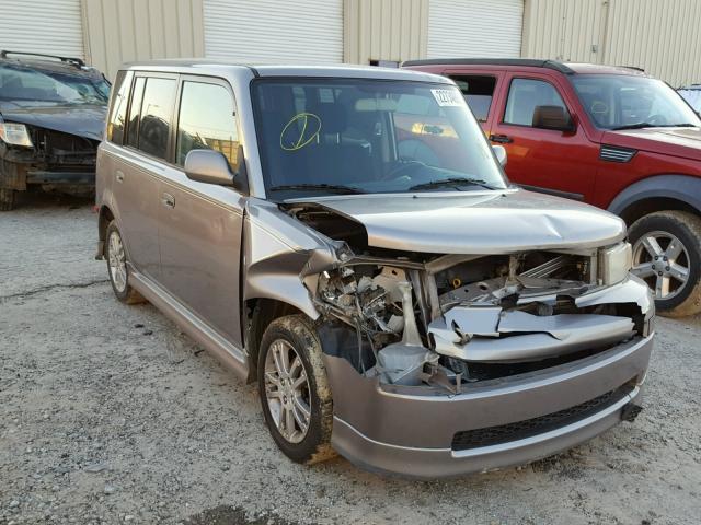 JTLKT324064100378 - 2006 TOYOTA SCION XB SILVER photo 1