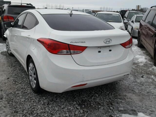 5NPDH4AE4DH350428 - 2013 HYUNDAI ELANTRA GL WHITE photo 3