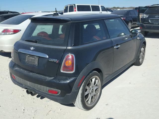 WMWMF735X7TL84844 - 2007 MINI COOPER S BLACK photo 4