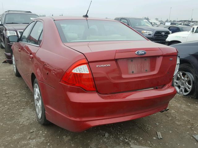 3FAHP0HA1AR132431 - 2010 FORD FUSION SE RED photo 3