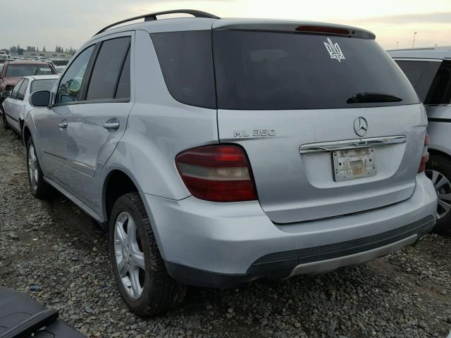 4JGBB86E98A383538 - 2008 MERCEDES-BENZ ML 350 SILVER photo 3