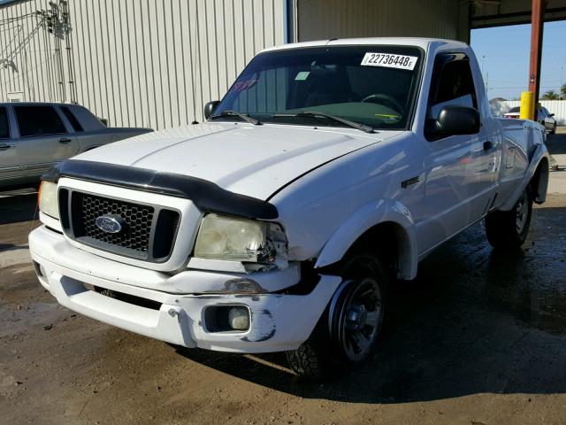 1FTYR10UX4PA16396 - 2004 FORD RANGER WHITE photo 2