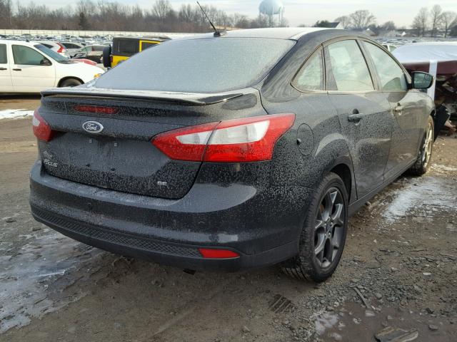 1FADP3F29DL294001 - 2013 FORD FOCUS SE BLACK photo 4