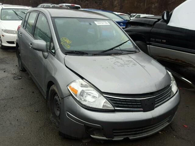 3N1BC13EX9L424558 - 2009 NISSAN VERSA S GRAY photo 1