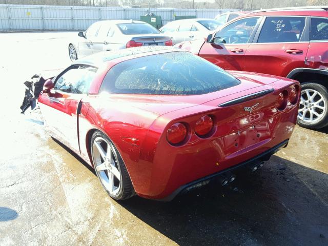 1G1YY24U555103535 - 2005 CHEVROLET CORVETTE RED photo 3