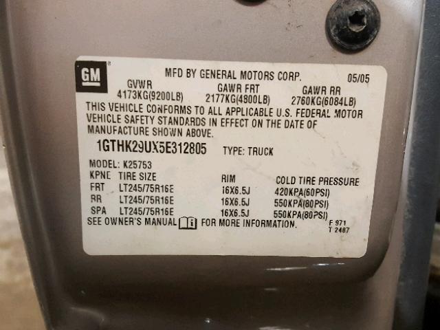 1GTHK29UX5E312805 - 2005 GMC SIERRA K25 TAN photo 10