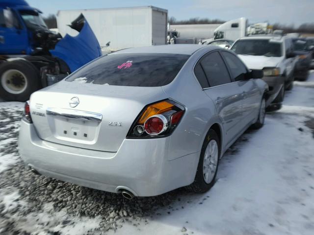 1N4AL2AP4BC137789 - 2011 NISSAN ALTIMA BAS SILVER photo 4