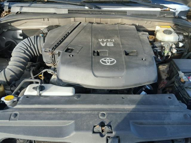 JTEZU14RX40029355 - 2004 TOYOTA 4RUNNER SR SILVER photo 7