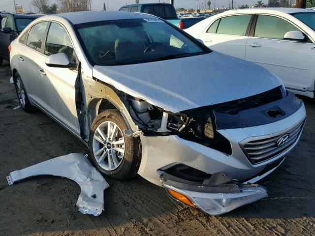 5NPE24AF1HH558111 - 2017 HYUNDAI SONATA SE SILVER photo 1