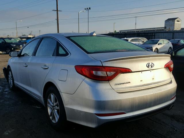 5NPE24AF1HH558111 - 2017 HYUNDAI SONATA SE SILVER photo 3