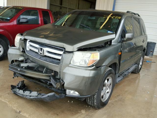 5FNYF28716B019276 - 2006 HONDA PILOT EX GREEN photo 2