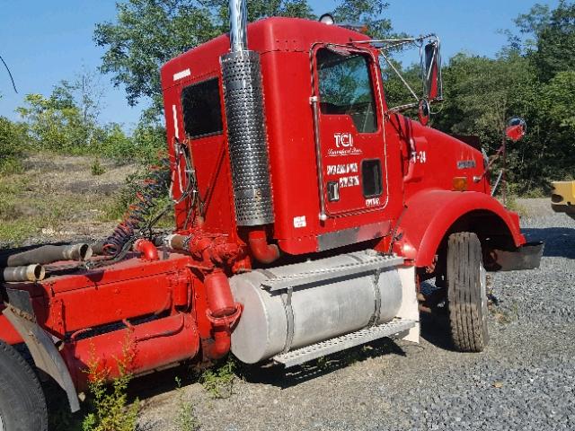 1XKDDB0X52J888535 - 2002 KENWORTH CONSTRUCTI RED photo 9