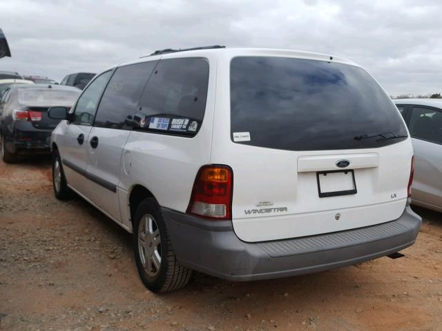 2FMZA5145YBA95549 - 2000 FORD WINDSTAR L WHITE photo 3